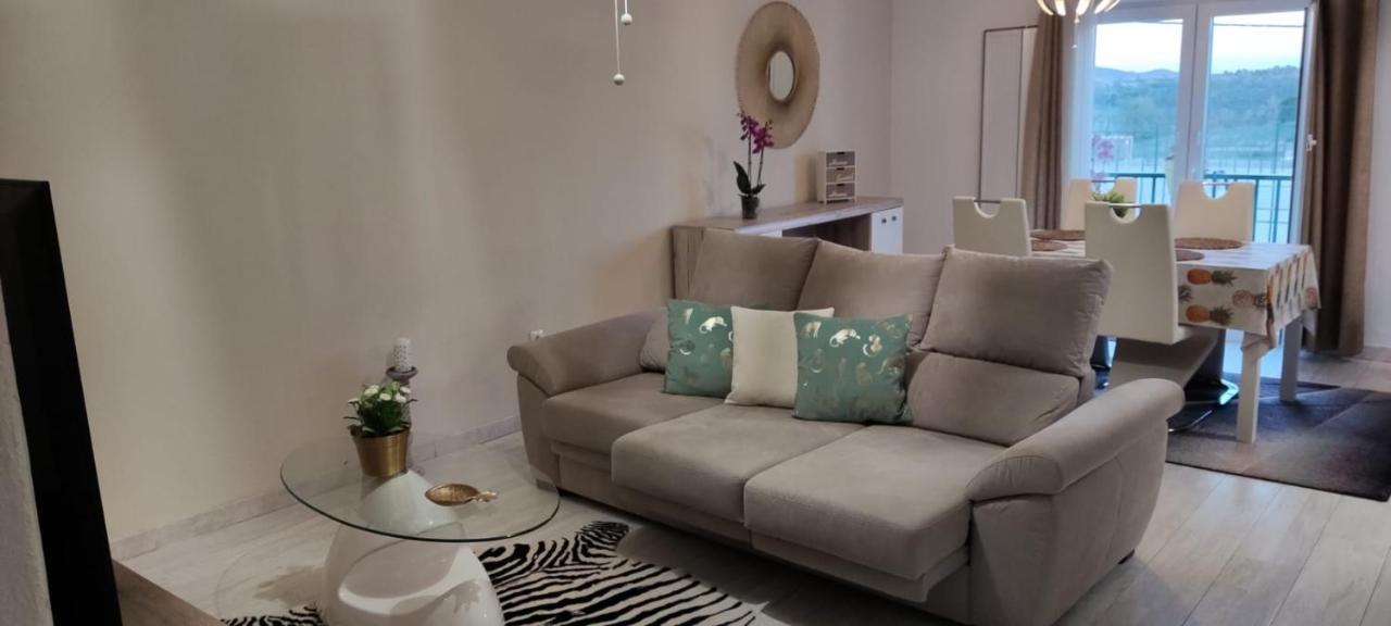Apartamento Alagoinha Віла-Нова-де-Мілфонтеш Екстер'єр фото